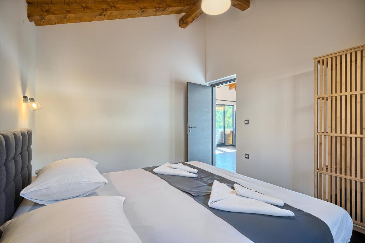 Hotel Kamp Lunga + Jezera Zewnętrze zdjęcie