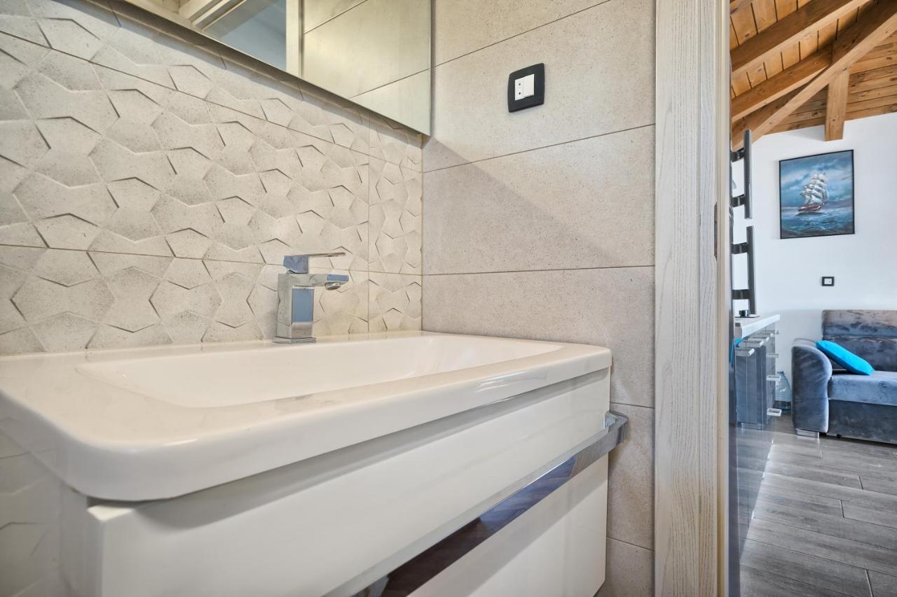 Hotel Kamp Lunga + Jezera Zewnętrze zdjęcie